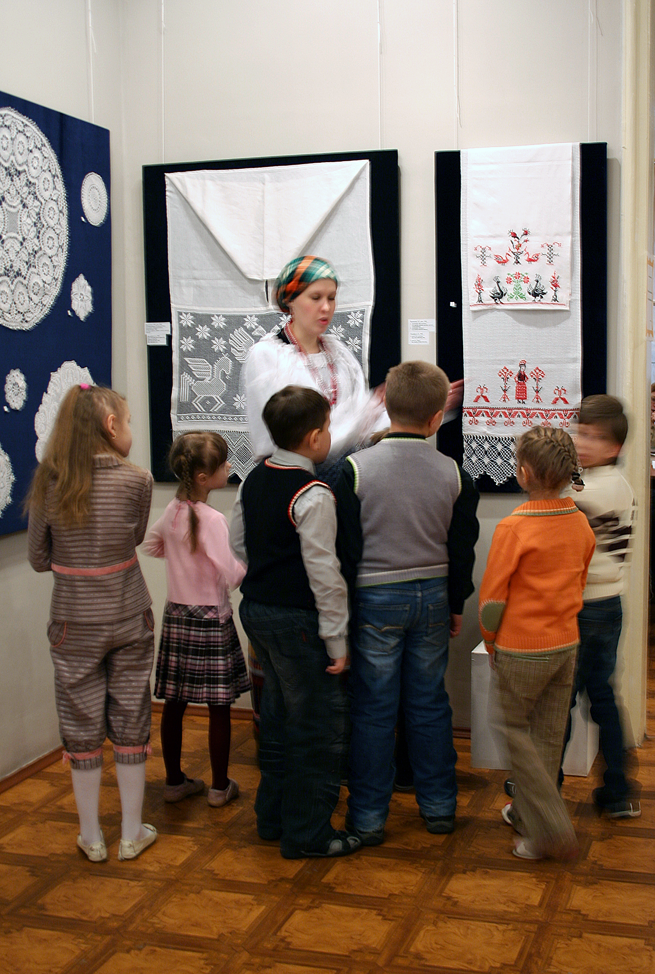 �� � �����